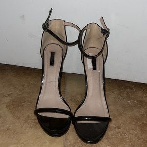 Black sandal heels